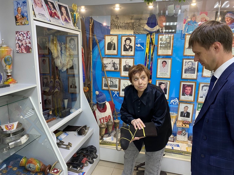 Депутат Государственного Совета Владимир Володоманов посетил «Центр Истории Спорта» г. Ижевск