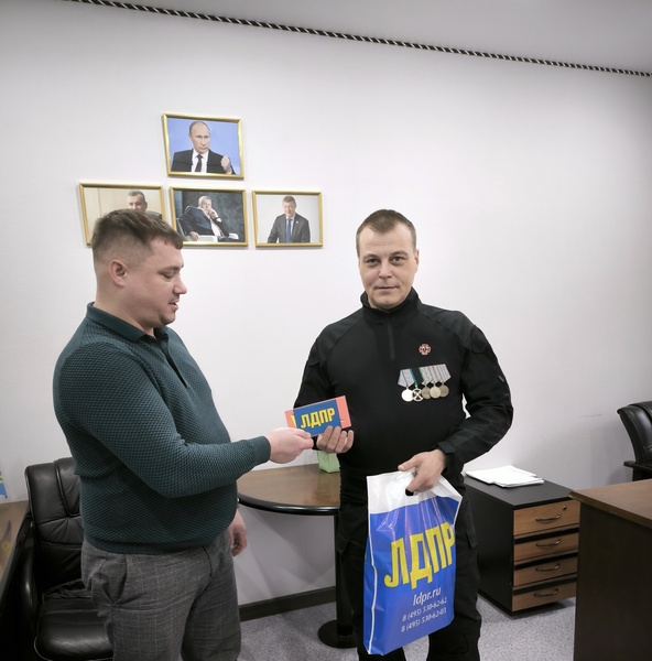 Партиец Евгений Чурилов в Нижневартовске встретился с участниками СВО