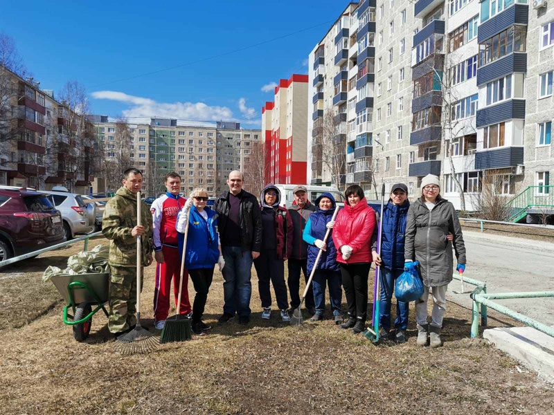 На одну улицу и двор стало чище в Нижневартовске