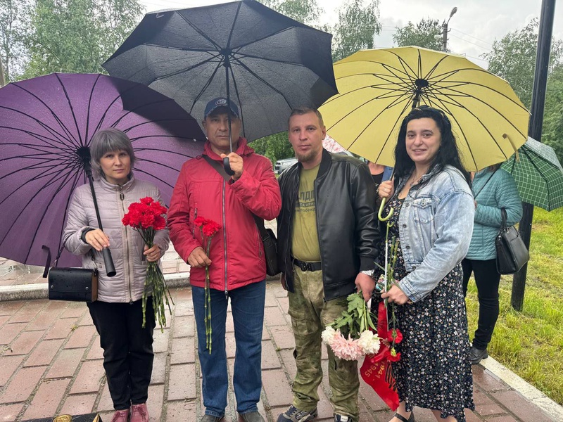 Мелодия скорби и памяти: несмотря на дождь состоялась церемония в честь героев Великой Отечественной