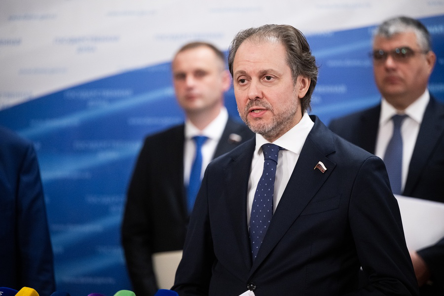 Права абонентов мобильной связи нарушаться не должны ‒ Сысоев