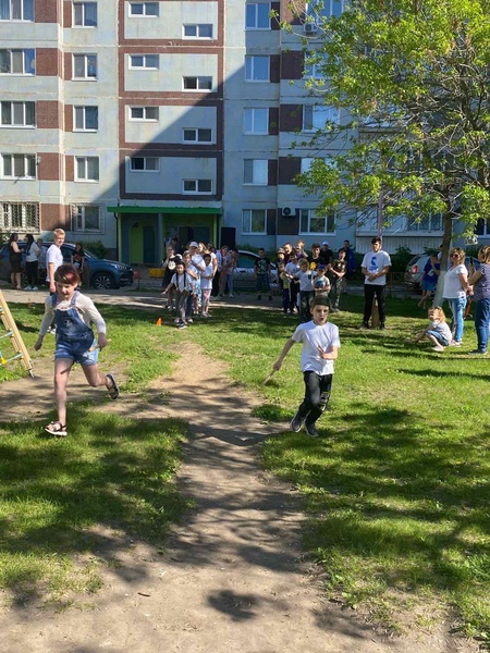 Праздник двора от ЛДПР пришёлся по душе и детям, и взрослым