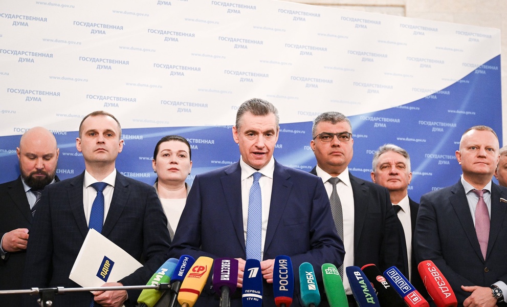 ЛДПР предложила распространить льготное зубопротезирование на пенсионеров и многодетных
