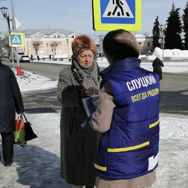 ЛДПР по всей Владимирской области проводит опрос «Скажи Слуцкому правду!» 