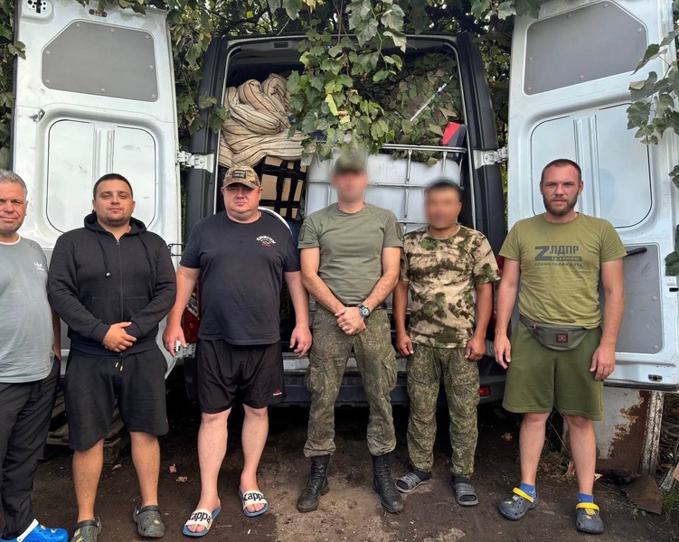 ЛДПР доставила помощь бойцам СВО 