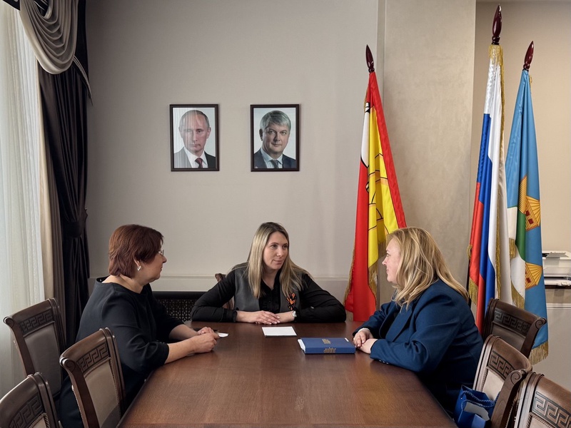 Руководитель Воронежского реготделения ЛДПР провела рабочую встречу с главой Новоусманского района