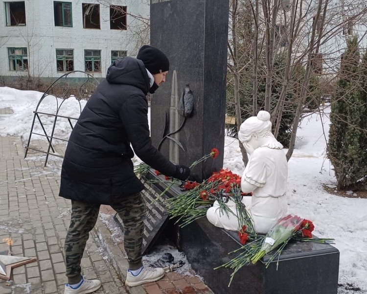 15 февраля - День памяти о гражданах России, исполнявших служебный долг за пределами Отечества
