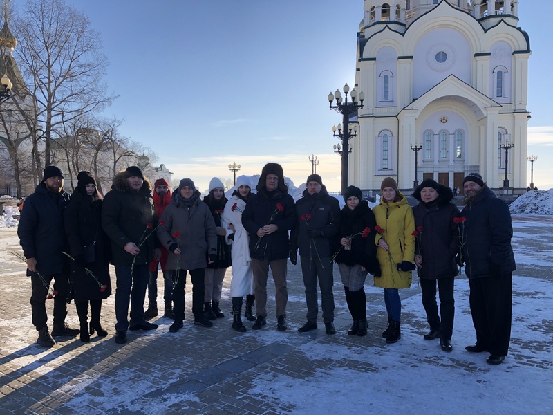 Якутские партийцы почтили памятью день полного снятия блокады Ленинграда