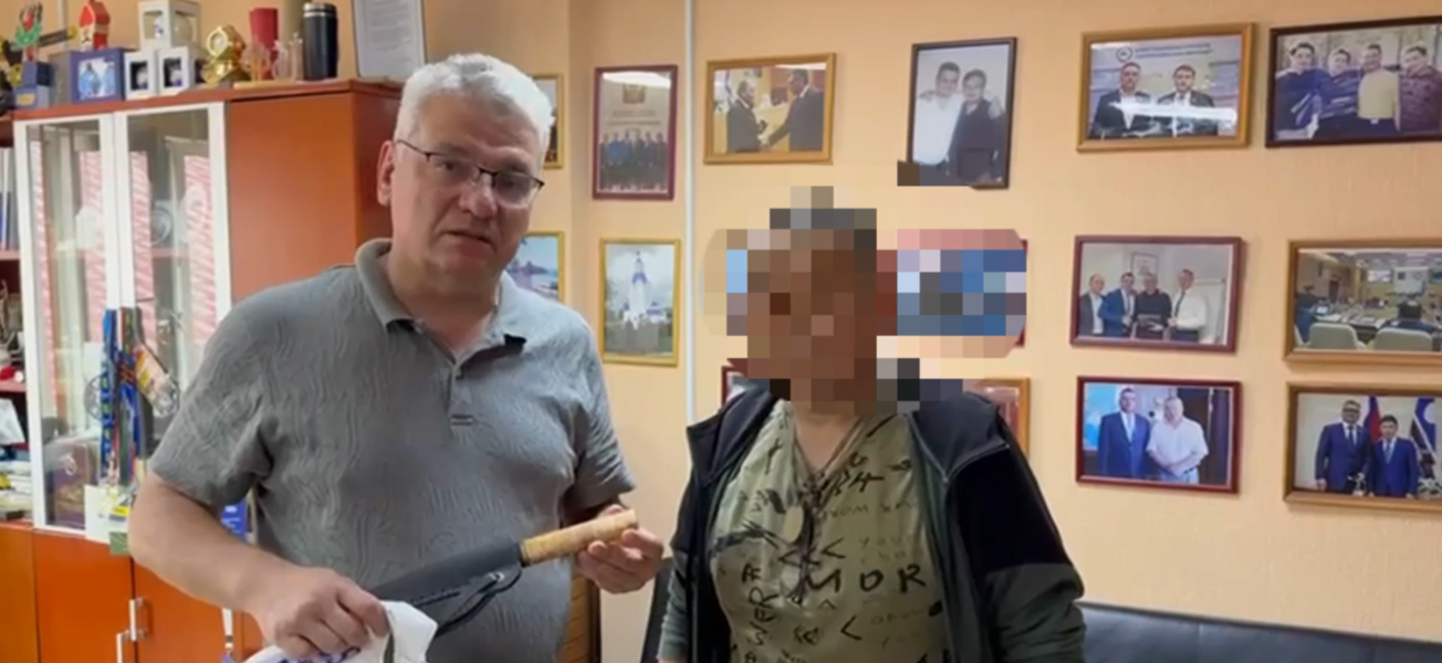 Якутский нож как символ мужества и поддержки от ЛДПР