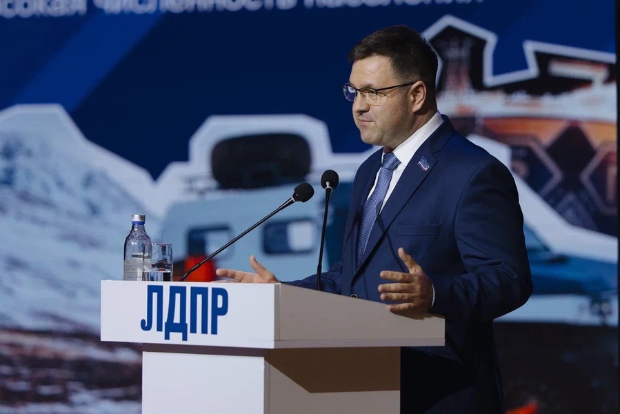 ЛДПР: Медики в регионах заслуживают достойных условий