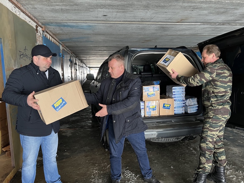 Ямальские партийцы в очередной раз оказали поддержку российским солдатам