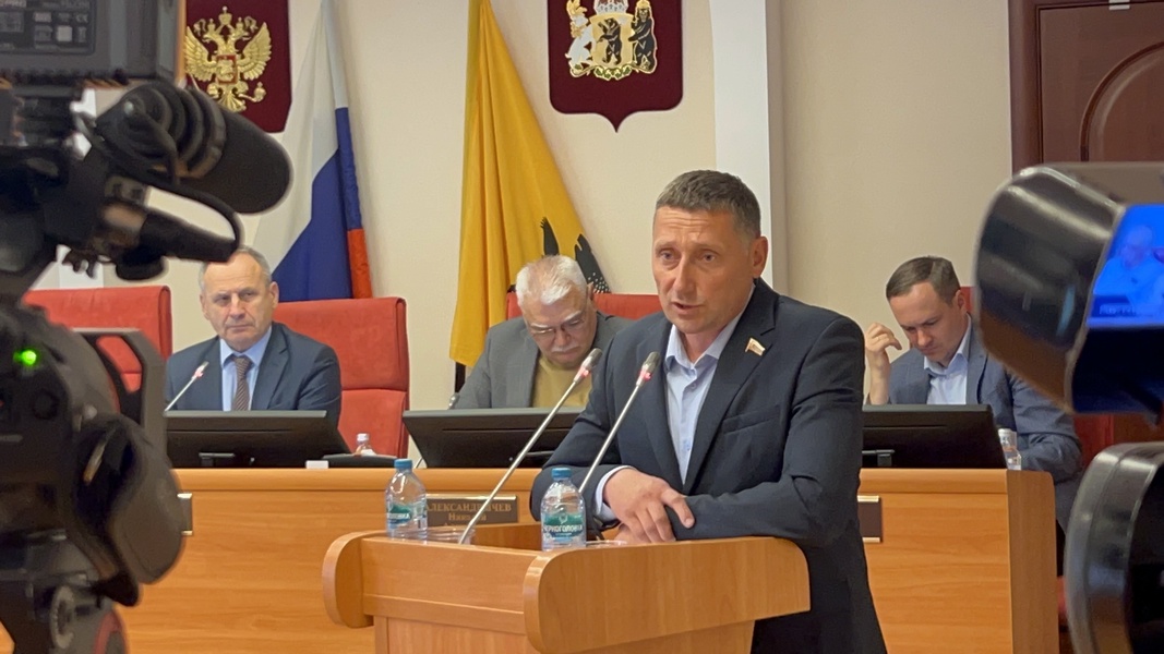 Русский - не значит бедный, заявил депутат ЛДПР